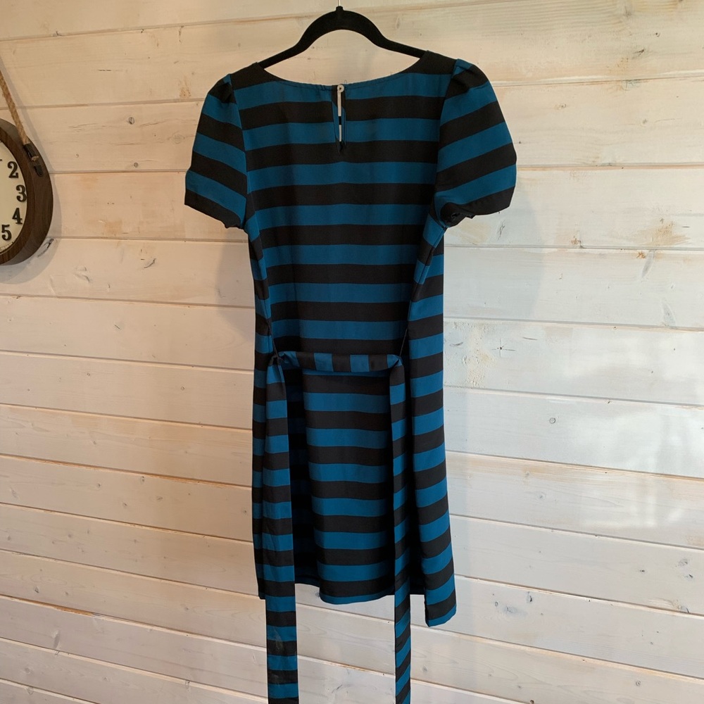 Jacob | Black & Blue Striped Dress - Picture 5 of 7